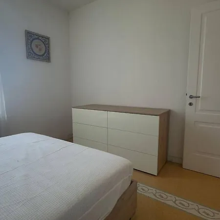 Casa Robutti A Apartment
